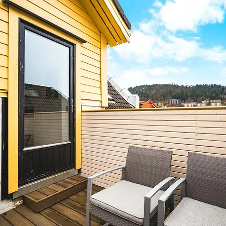 Apartment Spacious 3-bedroom In *