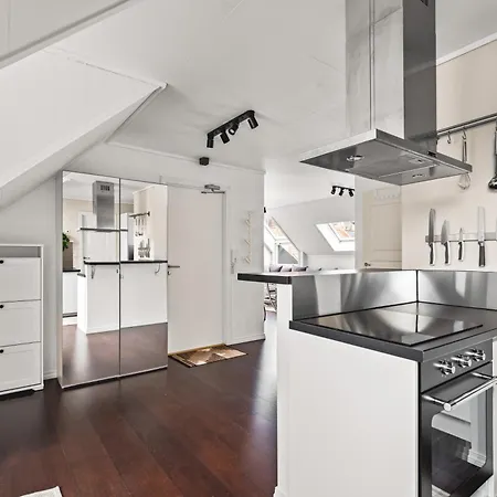 Spacious 3-bedroom In Apartment Bergen